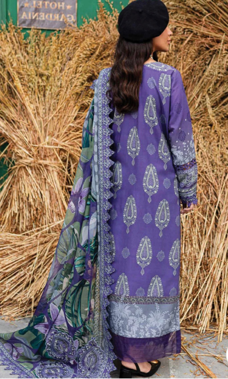 (150) Elegant Original Nureh Gardenia Printed Slub Linen Suit with Chiffon Dupatta