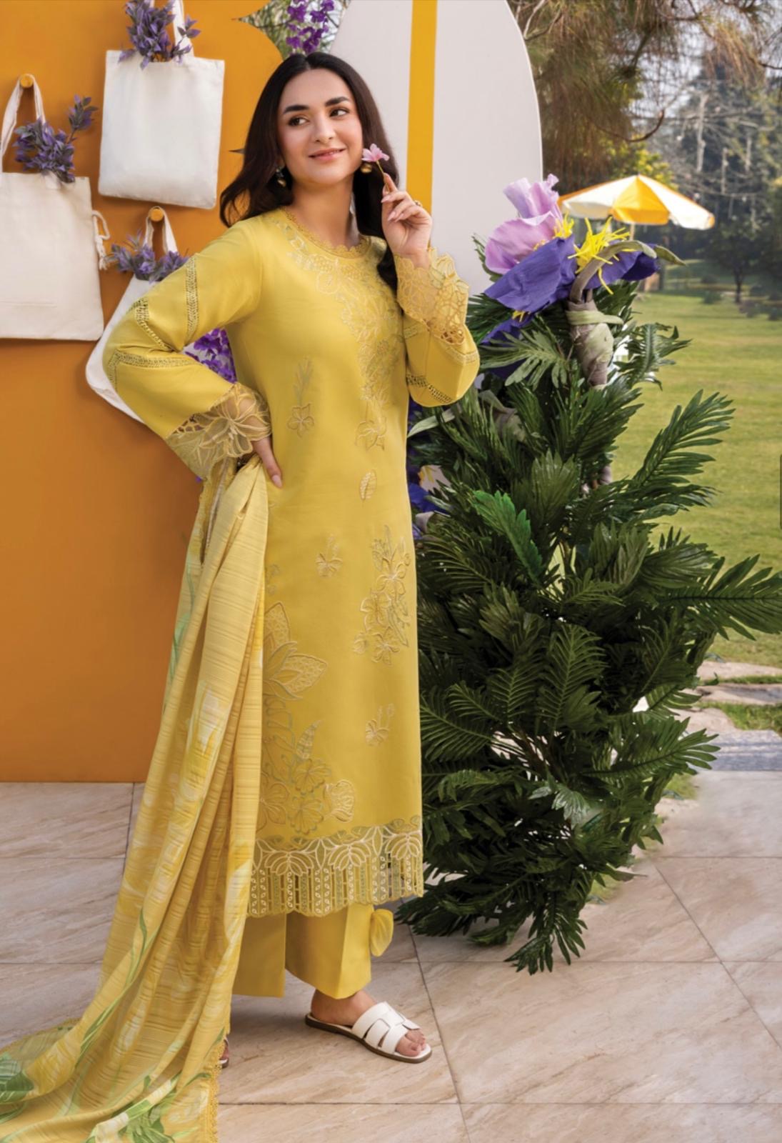(114) Rang Rasiya Shireen Florence Summer Edit 2025 – Ready-to-Wear Lawn Suit with Printed Silk Dupatta