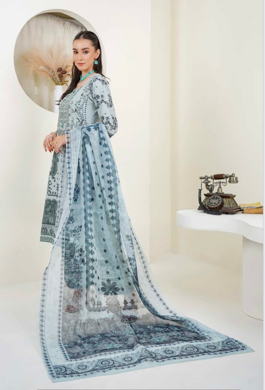 (10) Lawn digital print kameez/trousers digital munar dupatta ready to wear