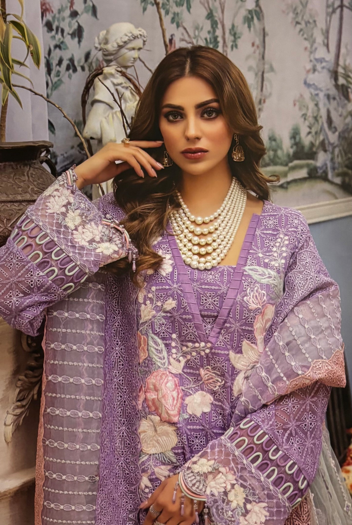 (122) Pakistani Luxury Dream Collection Unstitched Chiffon Embroidered Suit