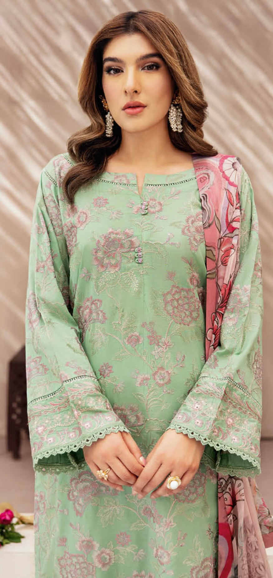 (205) Ramsha Andaaz Luxury Fully Lined Lawn Embroidered Ready Made Suit