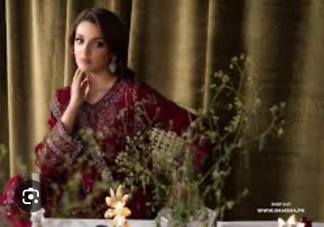 (25) Ramsha Aangan Luxury Raw Silk Collection – Ready-to-Wear 3-Piece Suit