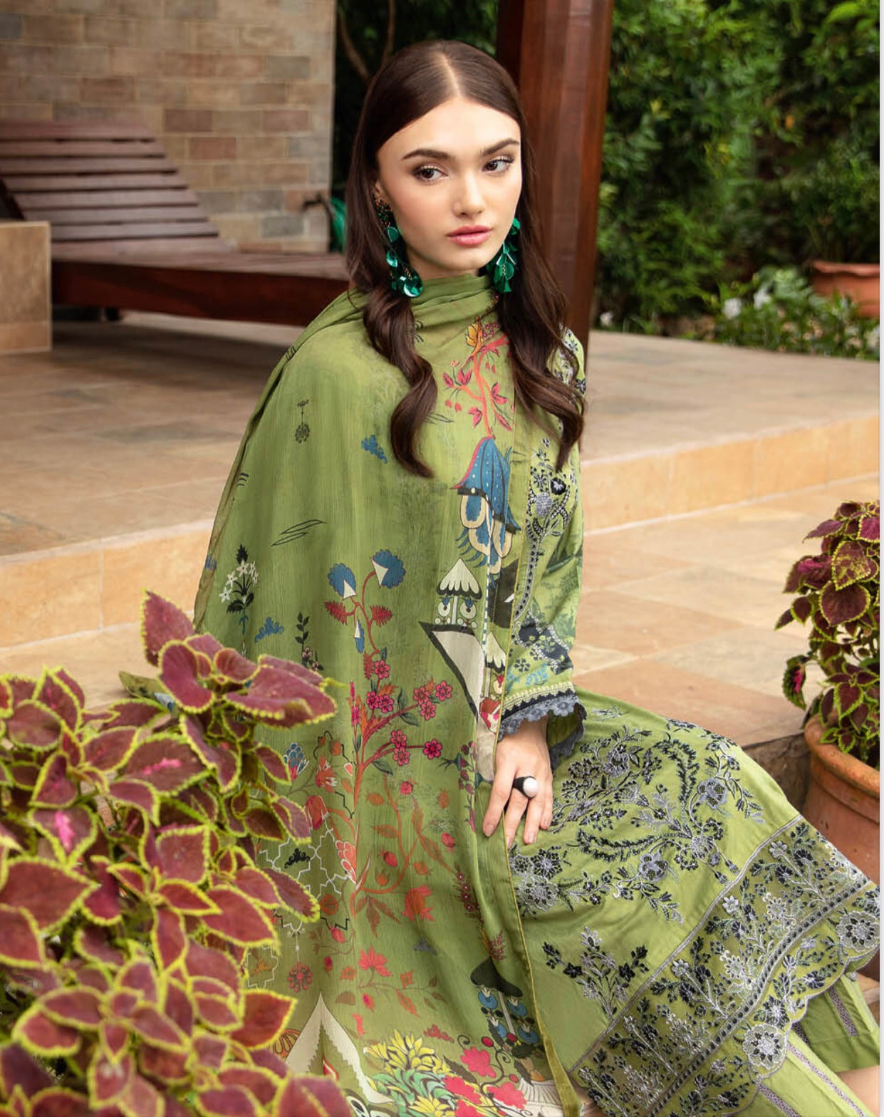 (178) Ramsha Riwayat Luxury Lawn 3-Piece Ready-Made Suit – Elegance Redefined