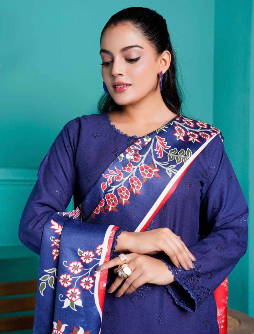 (140) Luxury Pakistani Dhanak Embroidered Suit & Digital Printed Shawl
