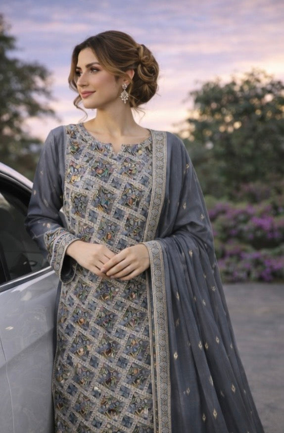 (355) Elegant grey fancy zari lawn suit, ready-to-wear, beautifully crafted with intricate detailing and paired with a four-sided (chaar patti) richly embroidered dupatta for a complete graceful look
