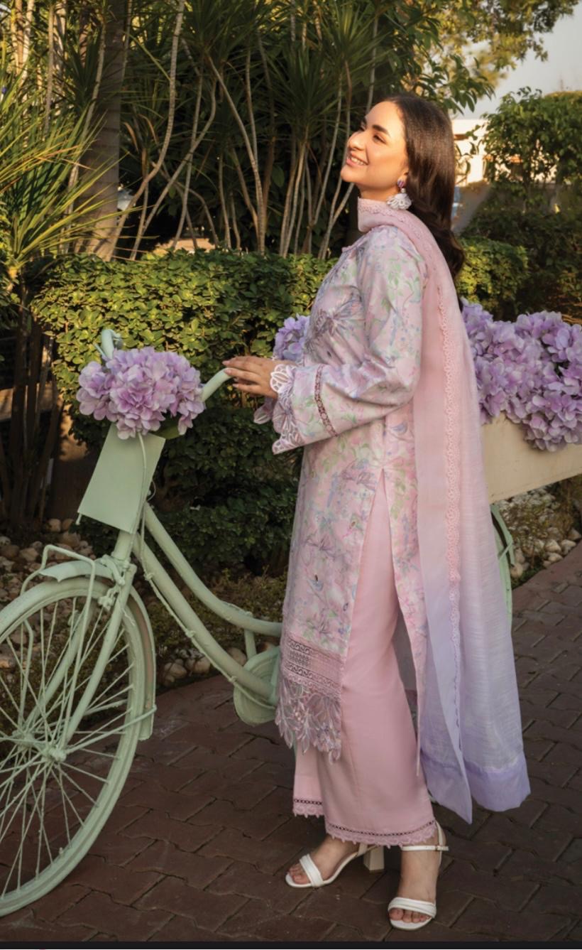 (109) Rang Rasiya Shireen Florence Summer Edit 2025 – Ready-to-Wear Lawn Suit with Printed Silk Dupatta