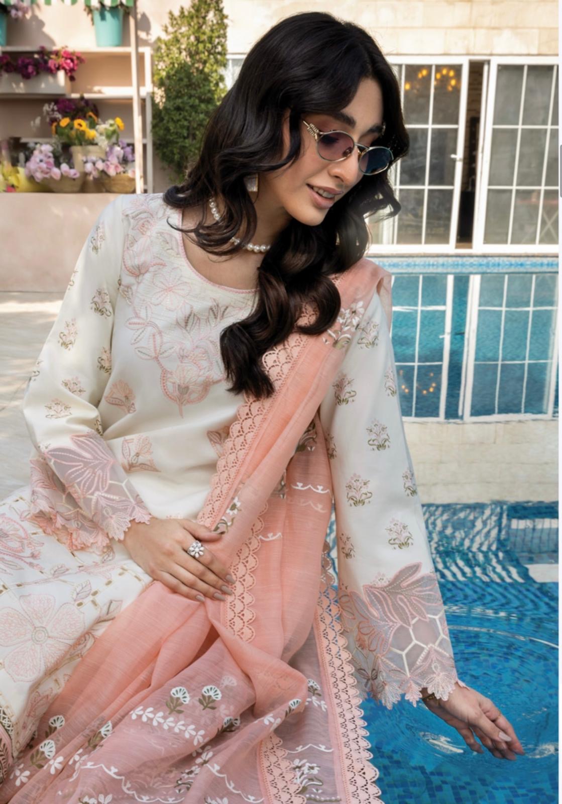 (125) Rang Rasiya Shireen Florence Summer Edit 2025 – Ready-to-Wear Lawn Suit with Printed Silk Dupatta