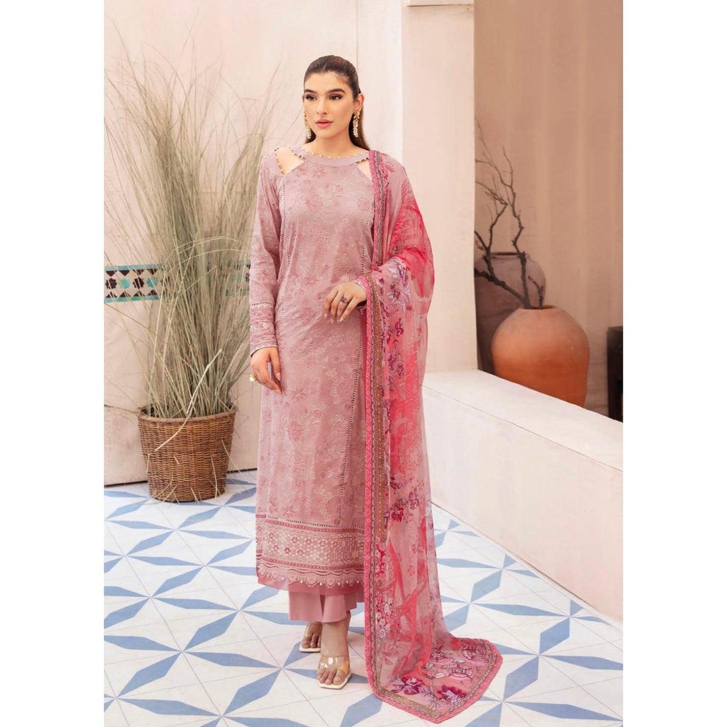 (207) Ramsha Andaaz Fully-Lined Embroidered Lawn 3-Piece Suit