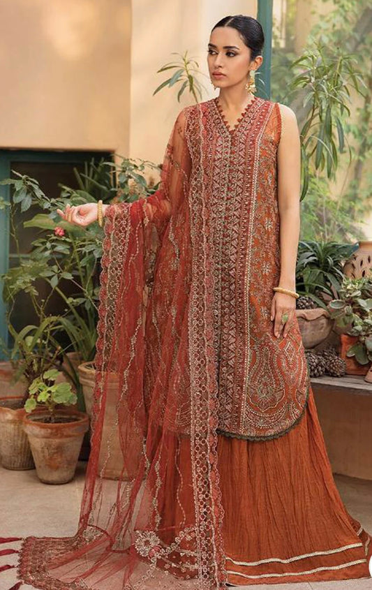 (85) Xenia LaMode – Luxury Captivating Unstitched Suit
