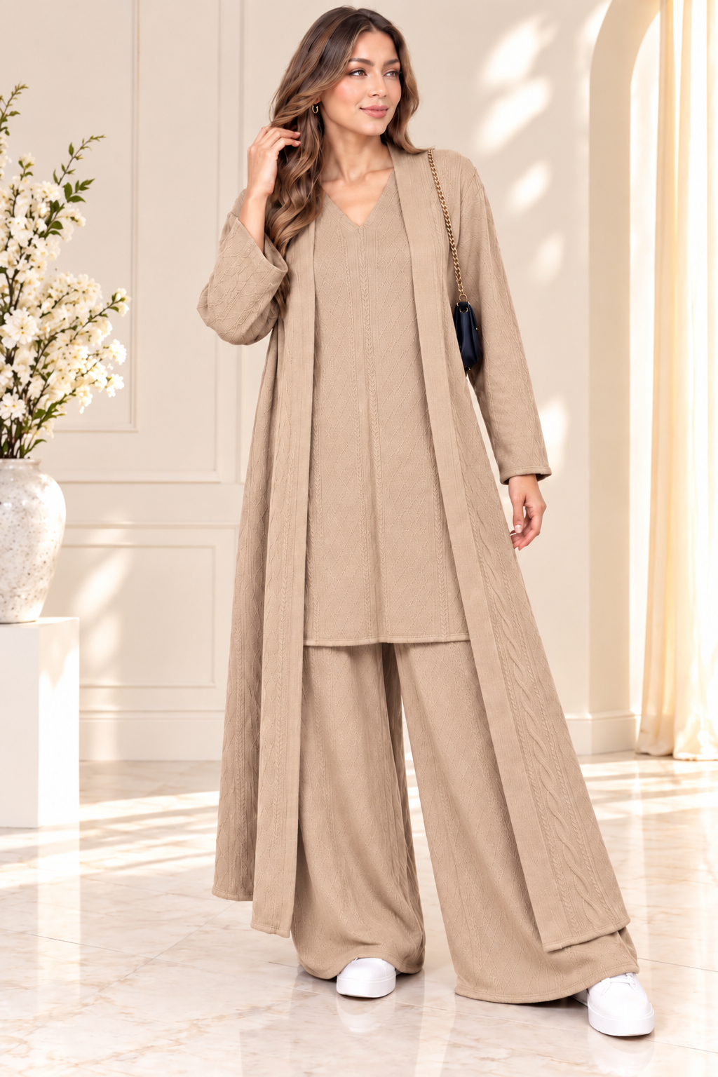 (379) Elegant 3-piece beige one size textured knit co-ord set Featuring a flattering V-neck tunic, flowing wide-leg trousers and a matching longline open cardigan. stylish, comfortable effortlessly elegant outfit