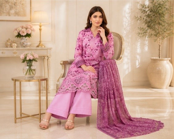 (131) Tawakkal Lawn Suit | Floral Print & Embroidered Dupatta