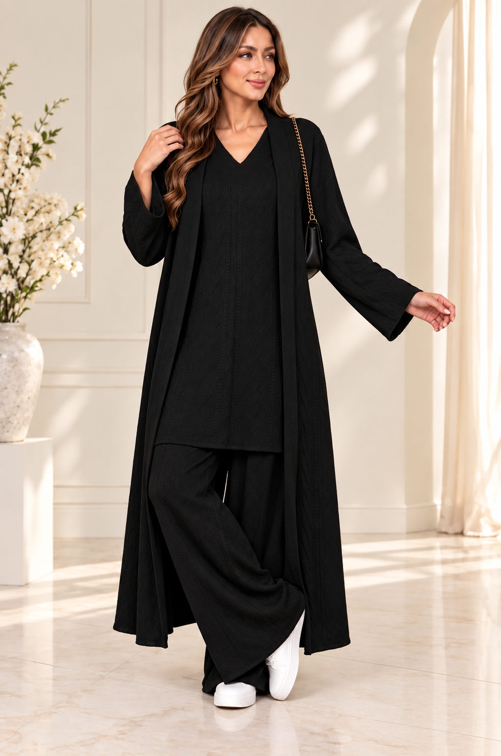 (375) Elegant 3-piece black one size textured knit co-ord set Featuring a flattering V-neck tunic, flowing wide-leg trousers and a matching longline open cardigan. stylish, comfortable effortlessly elegant outfit