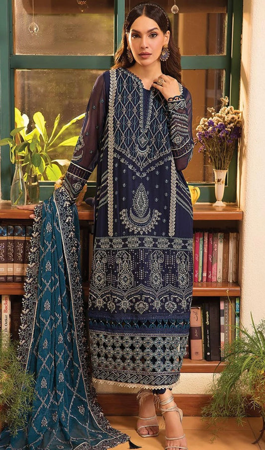 (76) Xenia lamode luxury captivating unstitched collection