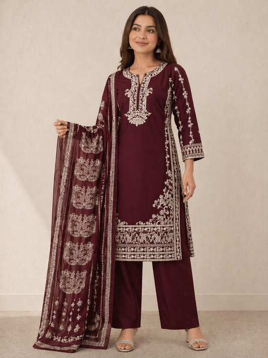 (92) Pakistani maroon linen thread embroidered Zari printed dupatta lined trousers ready to wear