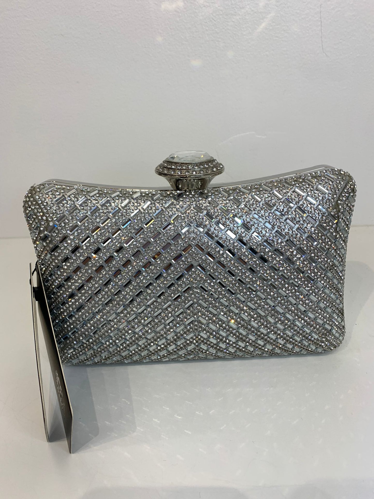 (241) Ladies Silver Sparkle Diamante Clasp Clutch Bag