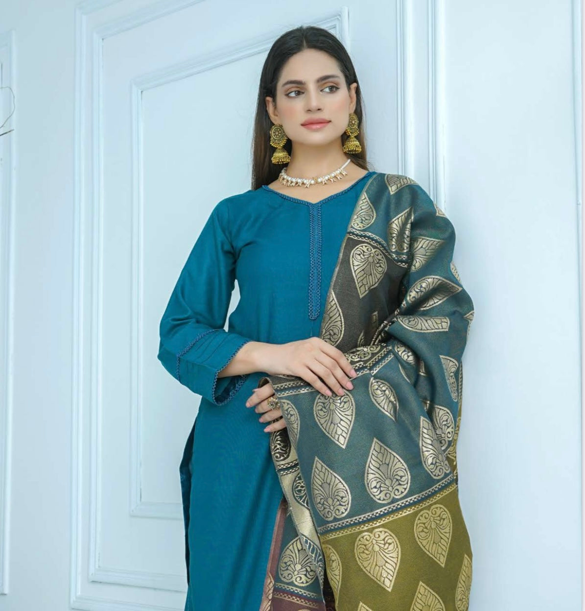 (152) Pakistani Dhanak Contrast Shawl Suit | Autumn Winter Ready to Wear