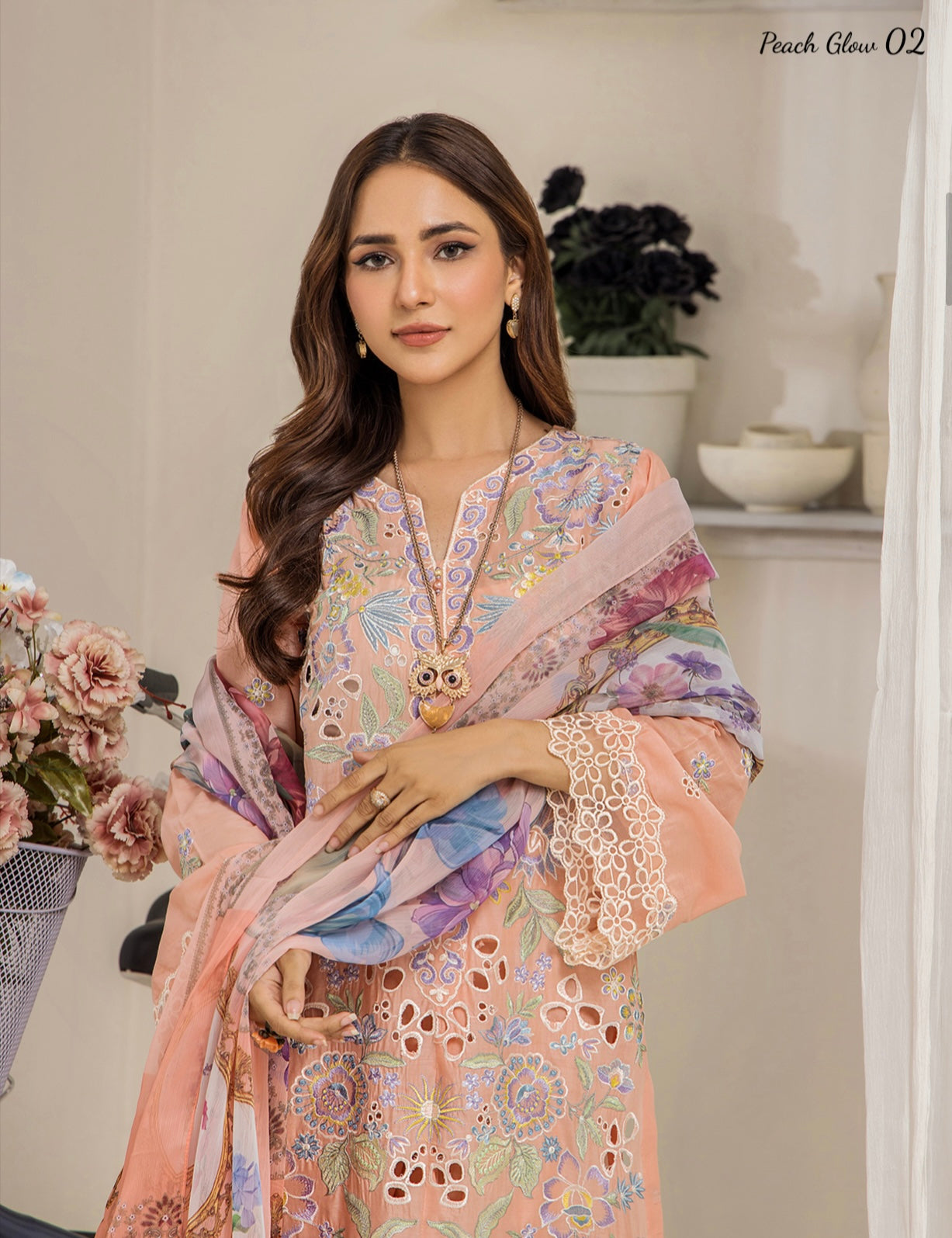 (294) Mayra Wisteria Elegance – Ready-to-Wear Lawn Shirt with Cotton Trousers & Printed Chiffon Dupatta