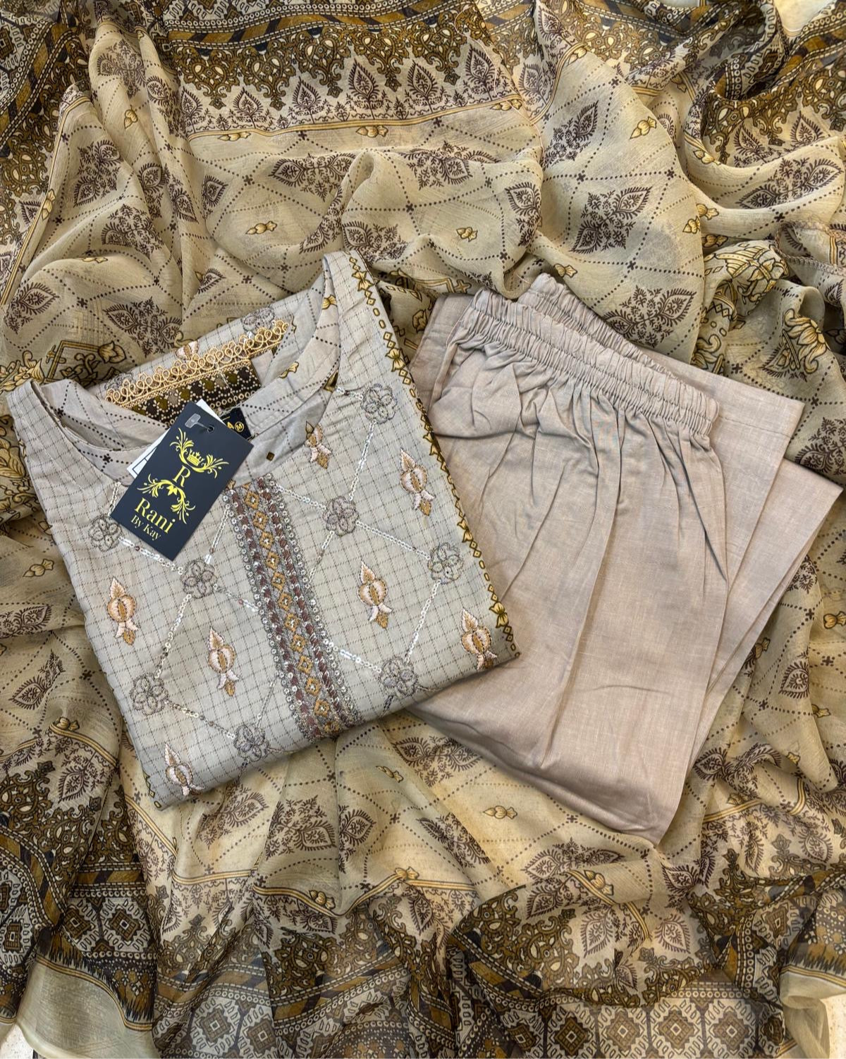 (45) Pakistani Printed Embroidered Lawn Suit | Ready-to-Wear Casual Outfit with Palazzo Trousers