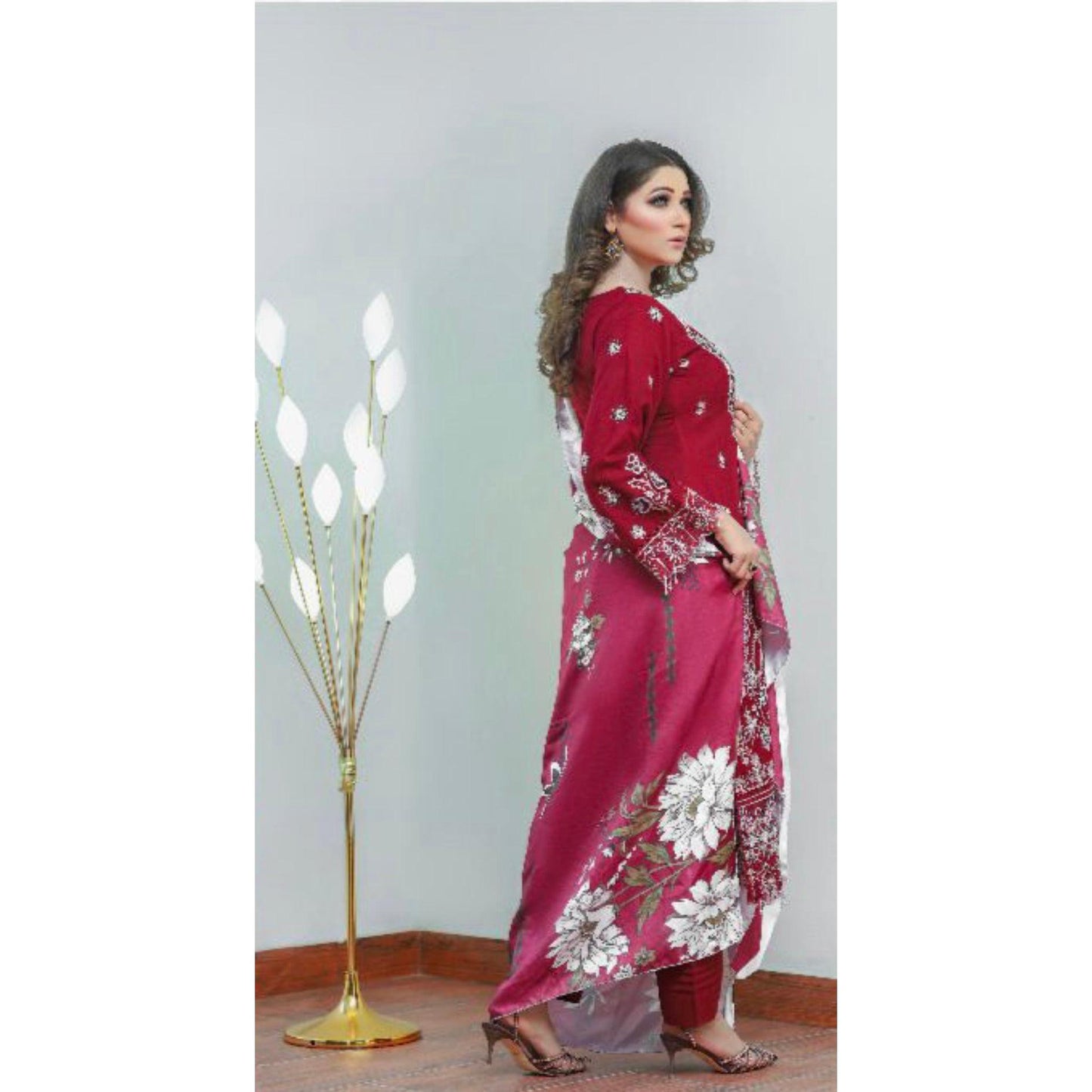 (82) Elegant Pakistani Dhanak Winter 3-Piece Set with Embroidered Printed Shawl